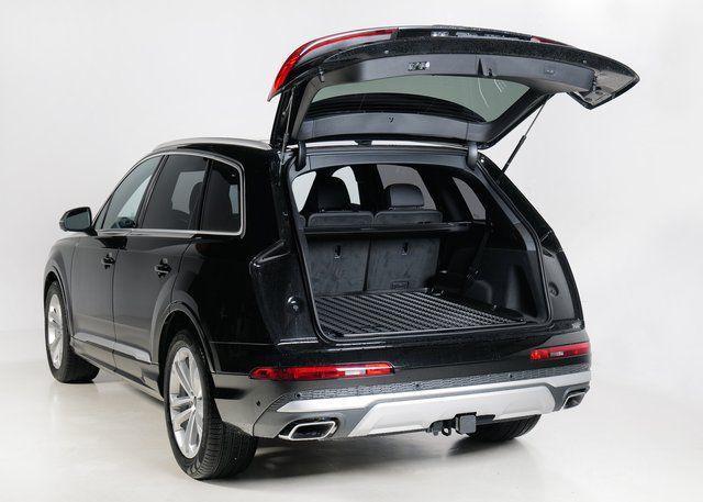 new 2026 Audi Q7 car, priced at $77,195