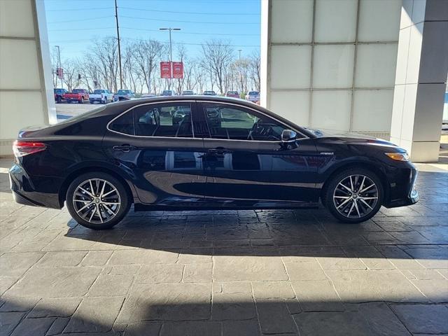 used 2021 Toyota Camry Hybrid car, priced at $24,000