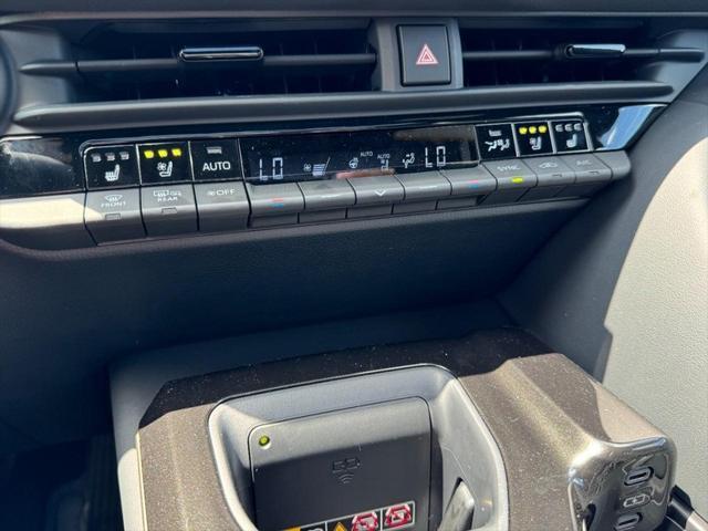 new 2025 Toyota Crown Signia car, priced at $52,210