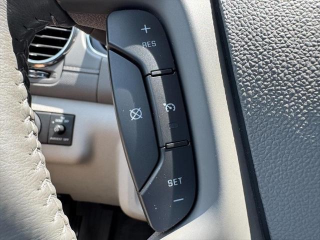 used 2015 Buick Enclave car, priced at $10,500