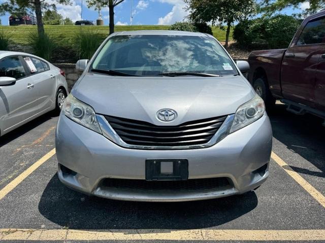 used 2013 Toyota Sienna car