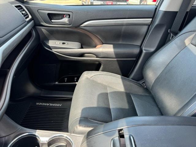 used 2017 Toyota Highlander car, priced at $19,000