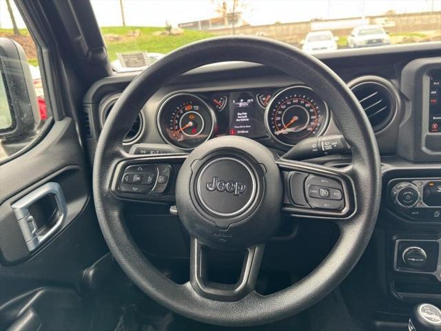 used 2022 Jeep Wrangler Unlimited car, priced at $32,500