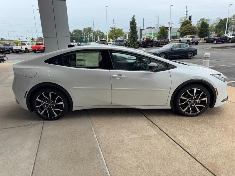 new 2026 Toyota Prius Plug-In Hybrid car, priced at $44,764