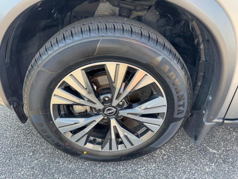 used 2023 Nissan Rogue car, priced at $18,500