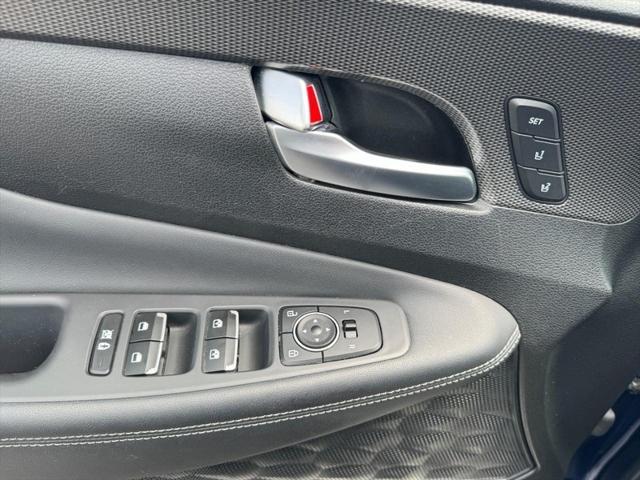 used 2019 Hyundai Santa Fe car, priced at $19,500