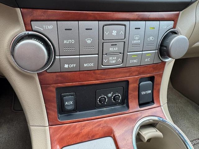 used 2010 Toyota Highlander car