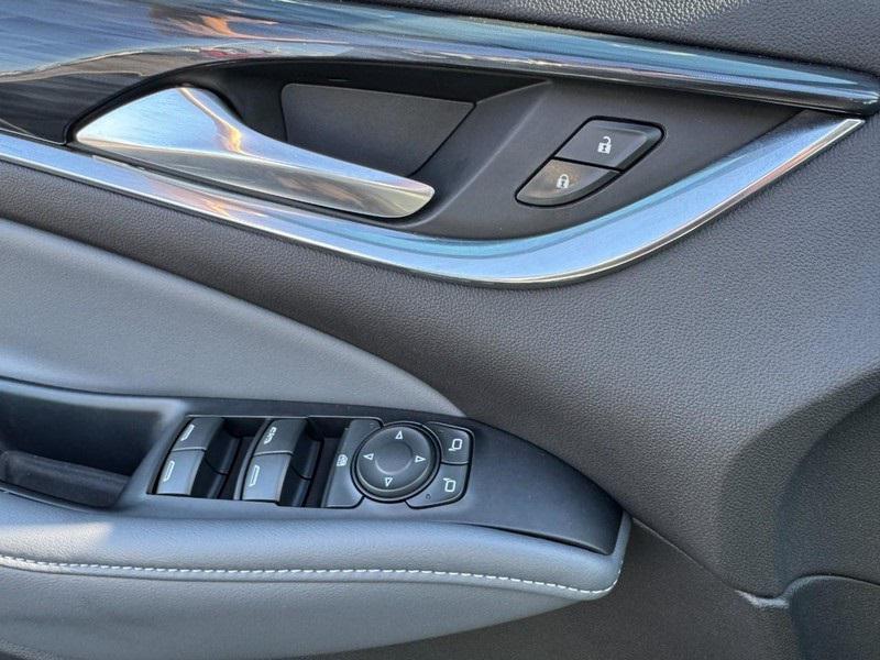 used 2021 Buick Enclave car, priced at $27,000