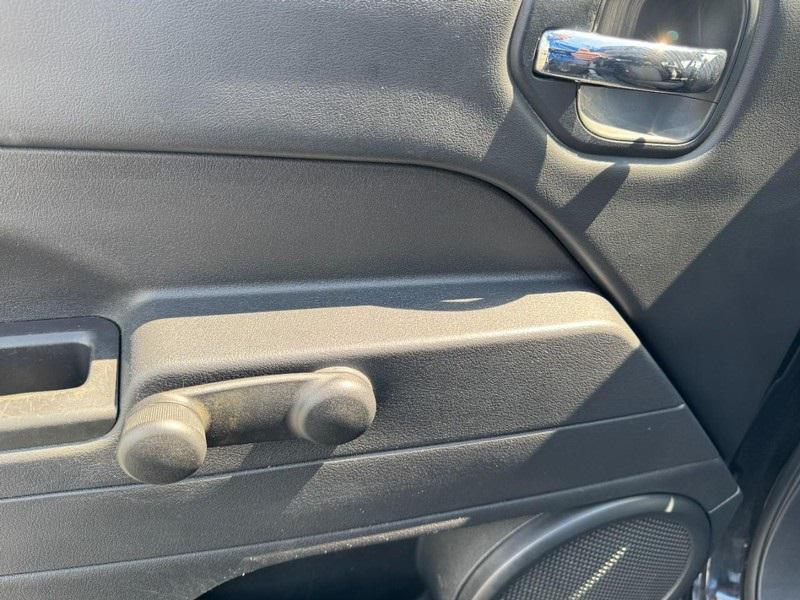 used 2015 Jeep Patriot car, priced at $5,000