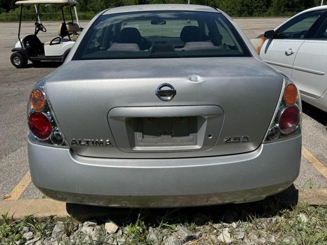 used 2003 Nissan Altima car