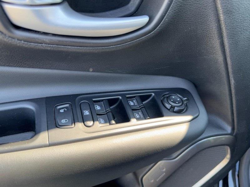 used 2023 Jeep Renegade car, priced at $18,900