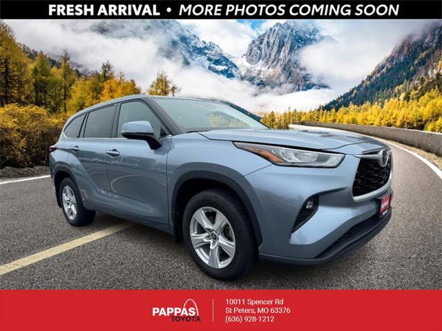 used 2020 Toyota Highlander car, priced at $31,000