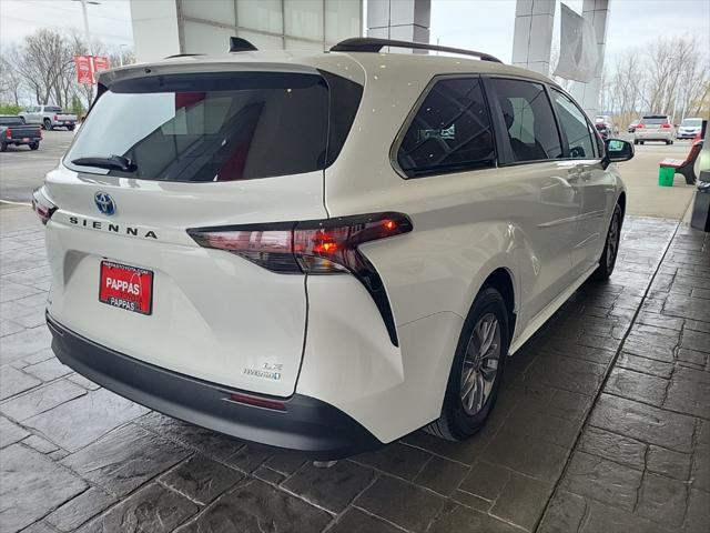 used 2024 Toyota Sienna car, priced at $43,900