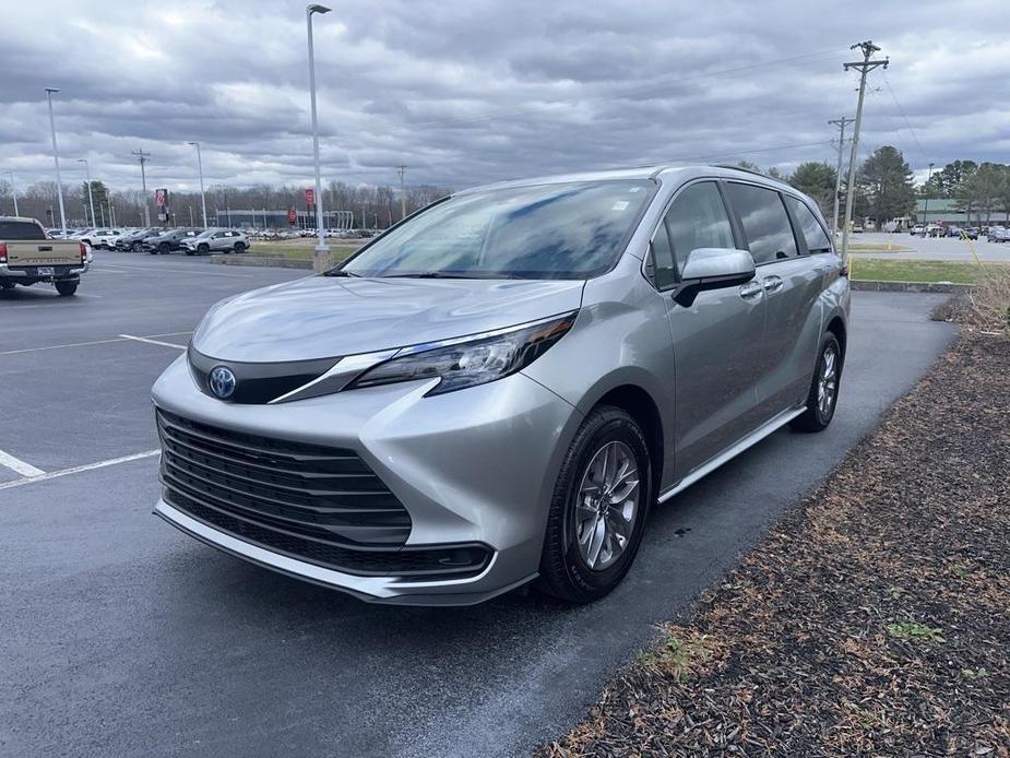 used 2024 Toyota Sienna car, priced at $43,839