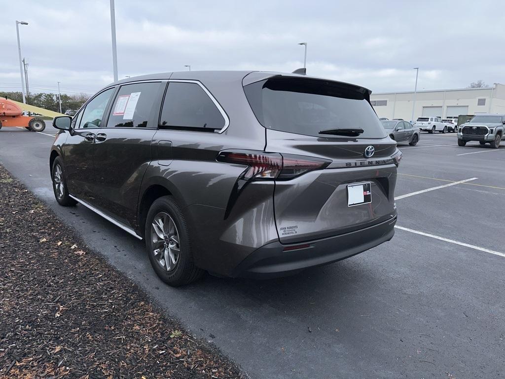 used 2024 Toyota Sienna car, priced at $41,089