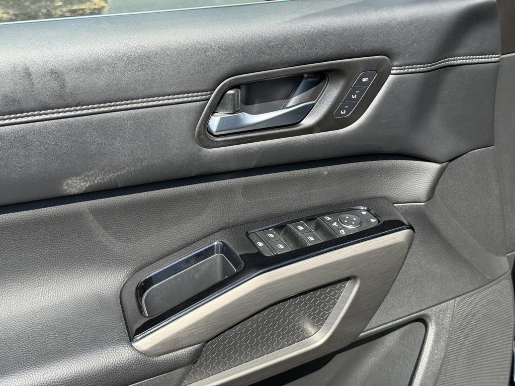 used 2023 Nissan Pathfinder car, priced at $36,000