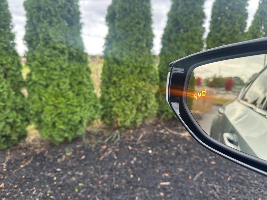 used 2025 Lexus ES 350 car, priced at $52,750