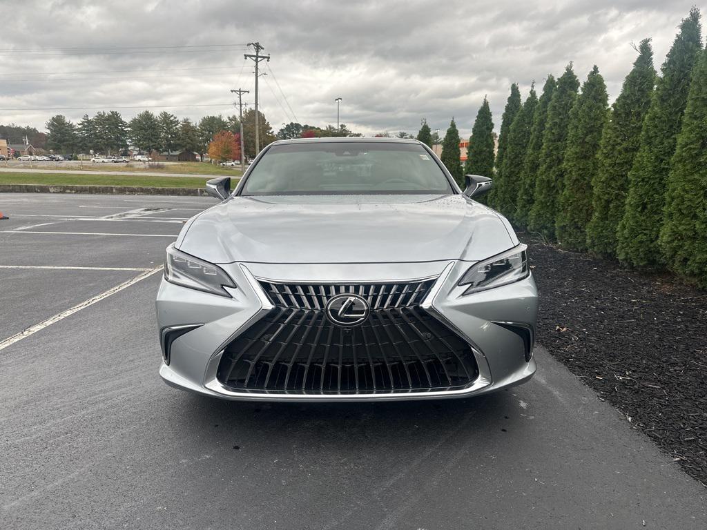 used 2025 Lexus ES 350 car, priced at $52,750