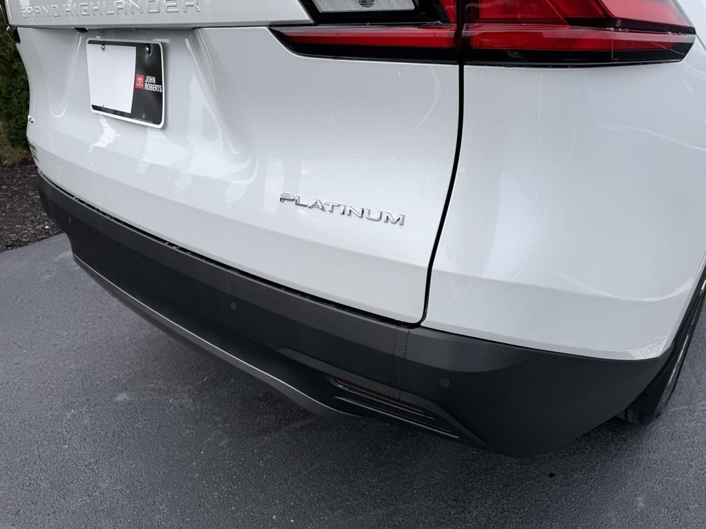 new 2026 Toyota Grand Highlander car, priced at $57,553