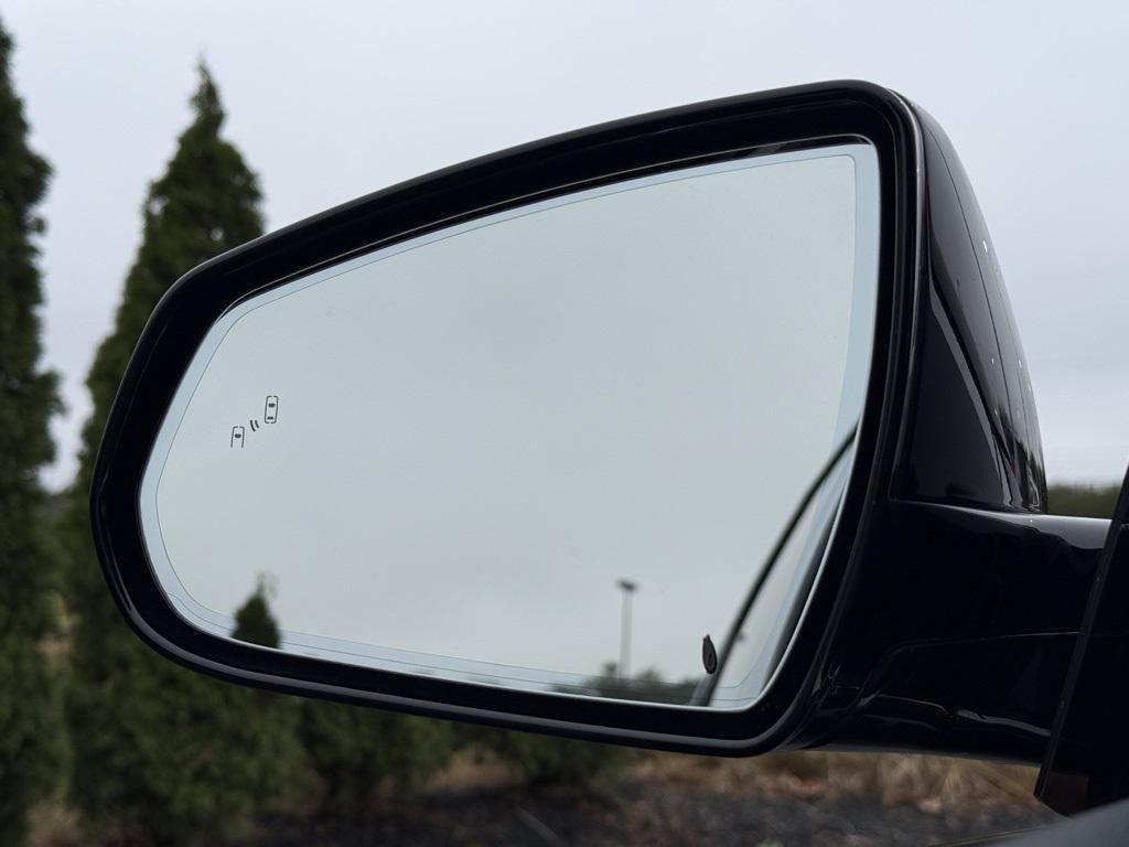 used 2016 Cadillac SRX car, priced at $16,889