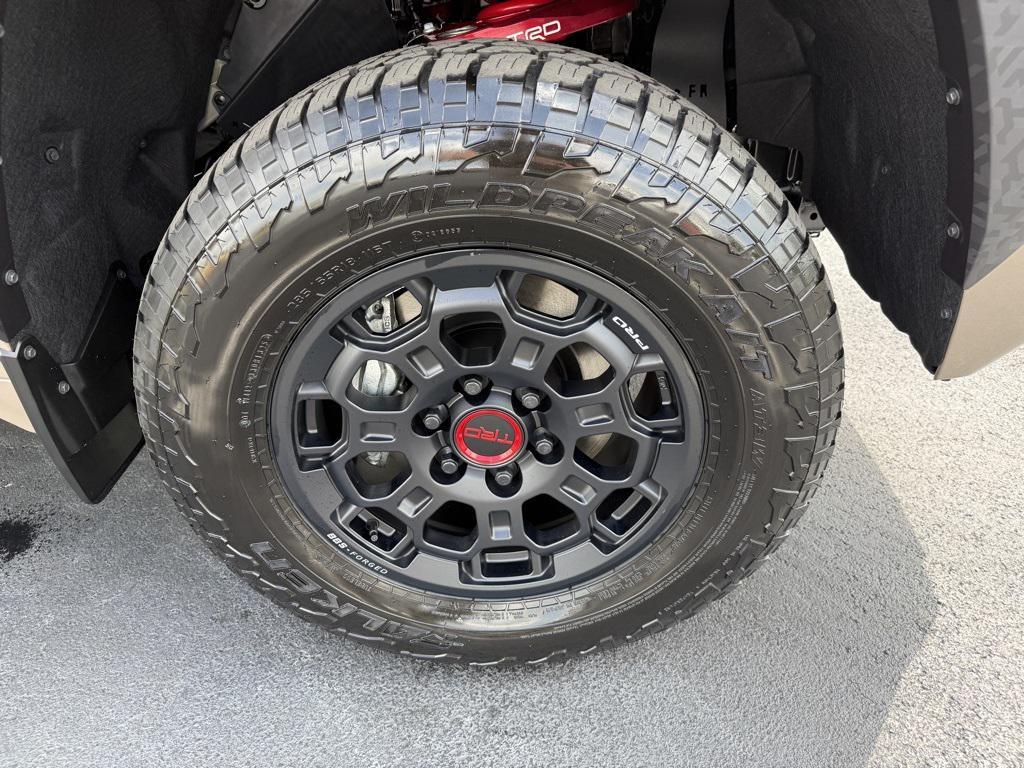 new 2025 Toyota Tundra Hybrid car, priced at $76,044