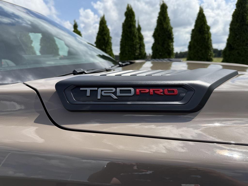 new 2025 Toyota Tundra Hybrid car, priced at $76,044