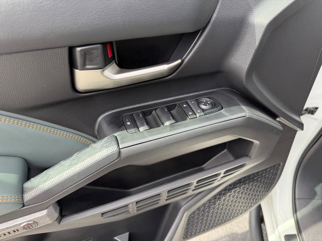 new 2025 Toyota Tacoma Hybrid car