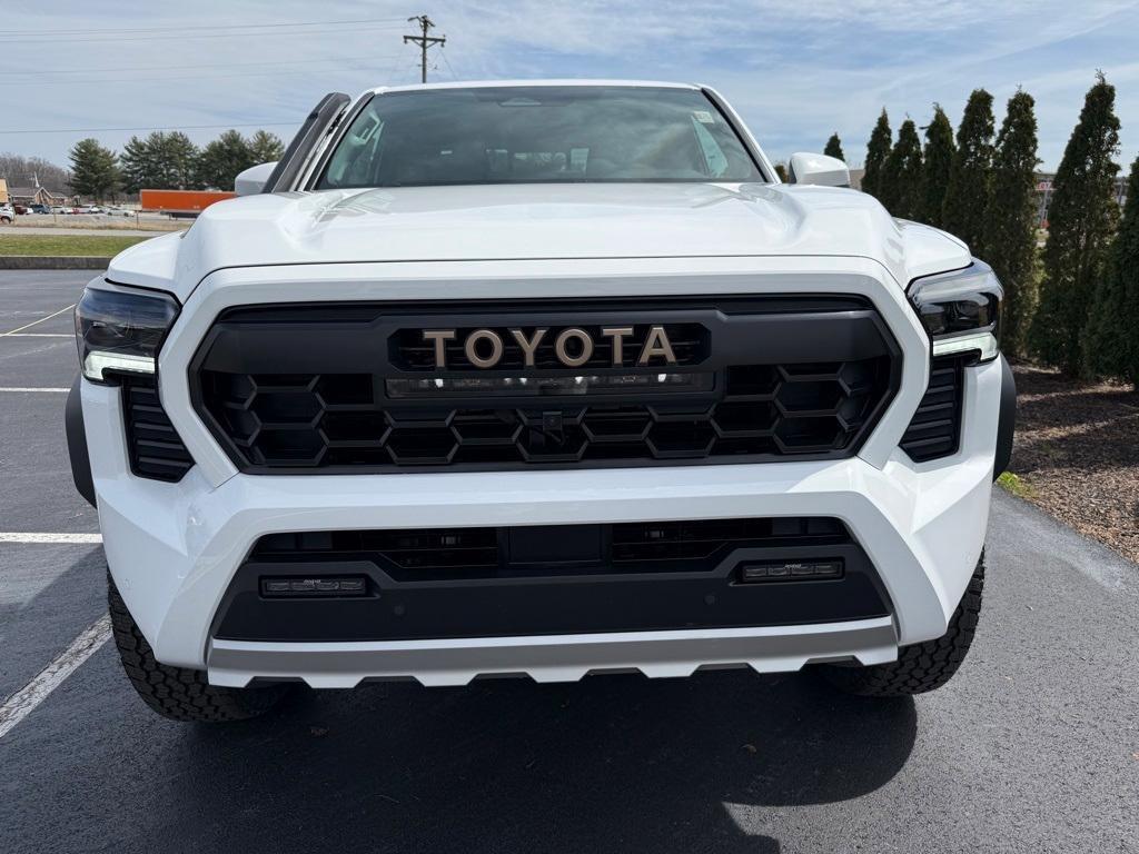 new 2025 Toyota Tacoma Hybrid car