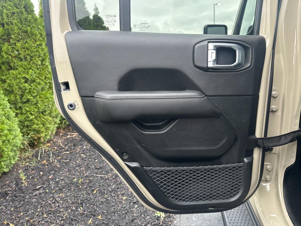 used 2020 Jeep Gladiator car, priced at $32,987