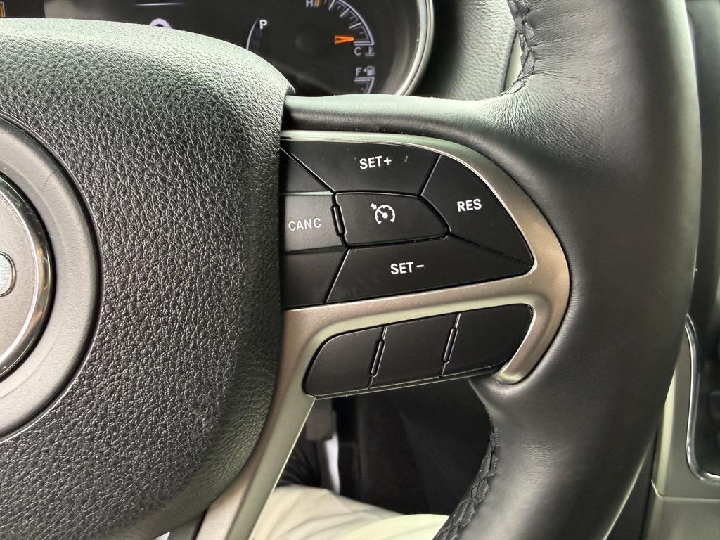 used 2018 Jeep Grand Cherokee car, priced at $15,389