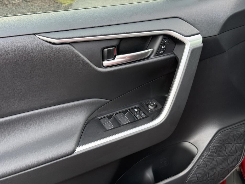 new 2025 Toyota RAV4 car, priced at $40,088