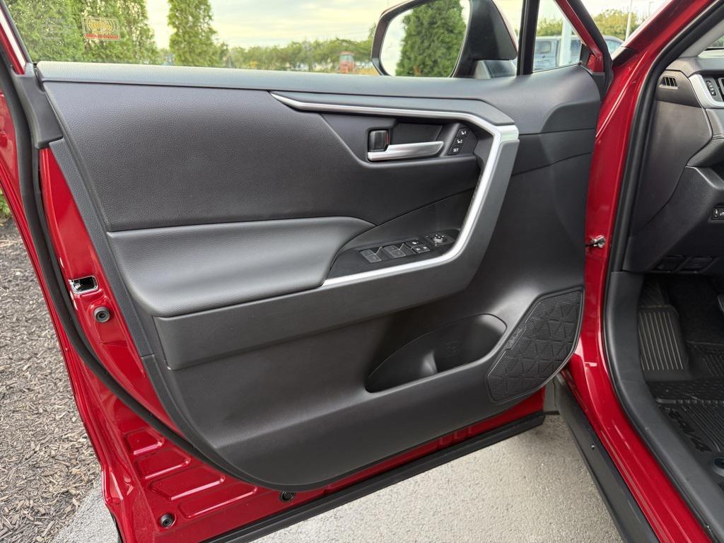 new 2025 Toyota RAV4 car, priced at $40,088