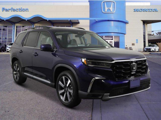 new 2025 Honda Pilot car, priced at $55,465