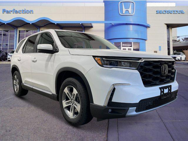 new 2025 Honda Pilot car, priced at $48,180