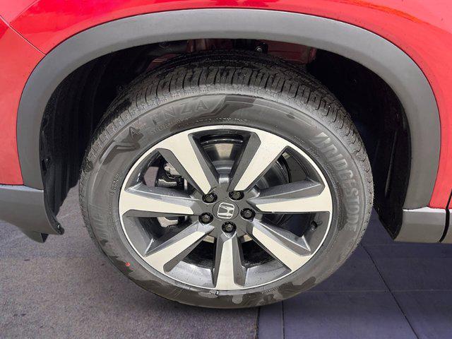 new 2025 Honda Pilot car, priced at $55,030