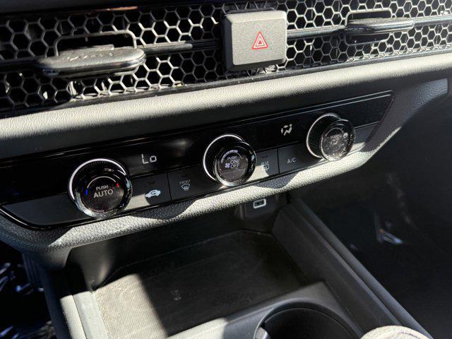 used 2025 Honda HR-V car, priced at $26,991