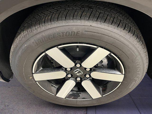 new 2025 Honda Prologue car, priced at $56,650
