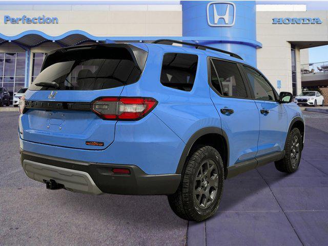new 2025 Honda Pilot car, priced at $51,350