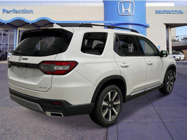 new 2025 Honda Pilot car, priced at $55,660