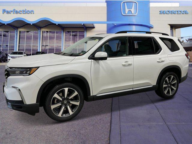 new 2025 Honda Pilot car, priced at $55,660