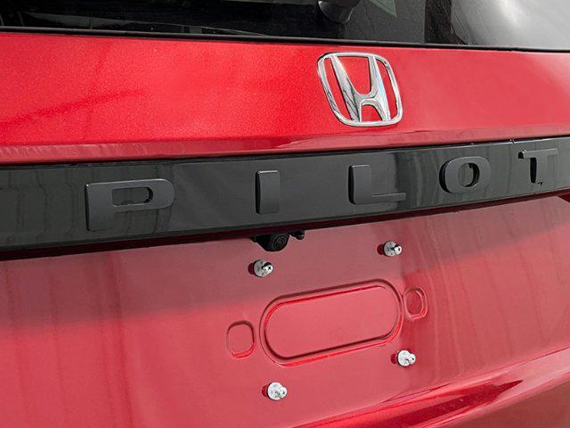 new 2025 Honda Pilot car, priced at $48,280