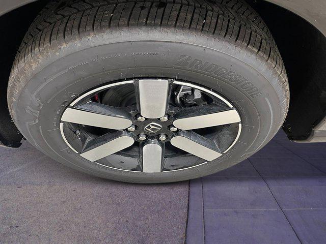 new 2025 Honda Prologue car, priced at $56,195