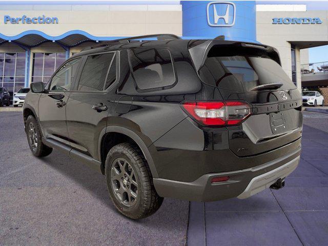 new 2025 Honda Pilot car, priced at $51,100