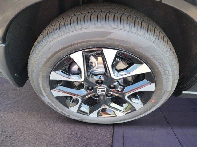 new 2026 Honda HR-V car, priced at $33,455