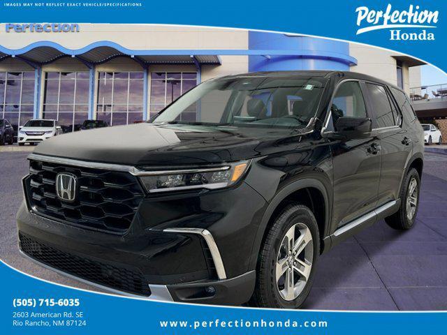 new 2025 Honda Pilot car, priced at $46,695