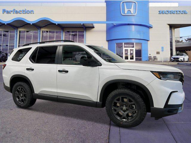 new 2025 Honda Pilot car, priced at $51,555