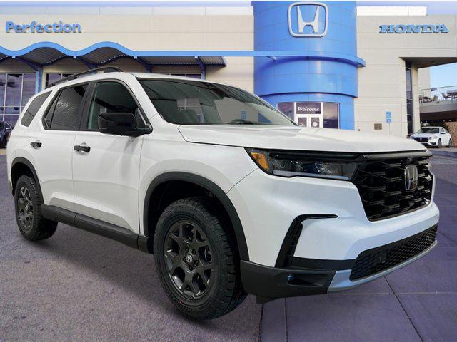 new 2025 Honda Pilot car, priced at $51,555