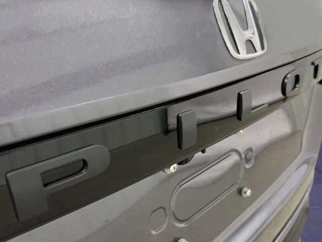new 2025 Honda Pilot car, priced at $47,780