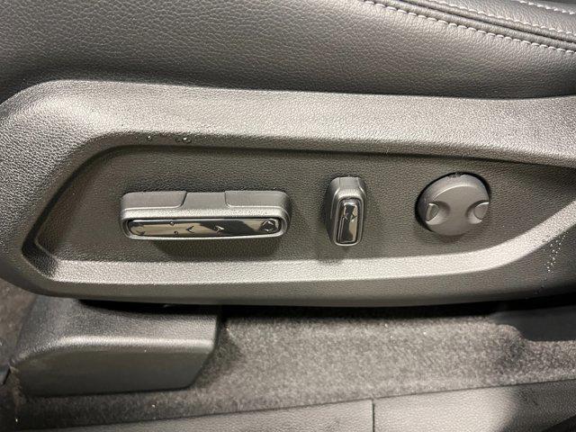 new 2025 Honda Pilot car, priced at $51,095