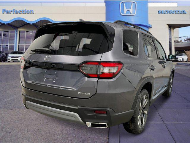 new 2025 Honda Pilot car, priced at $51,095